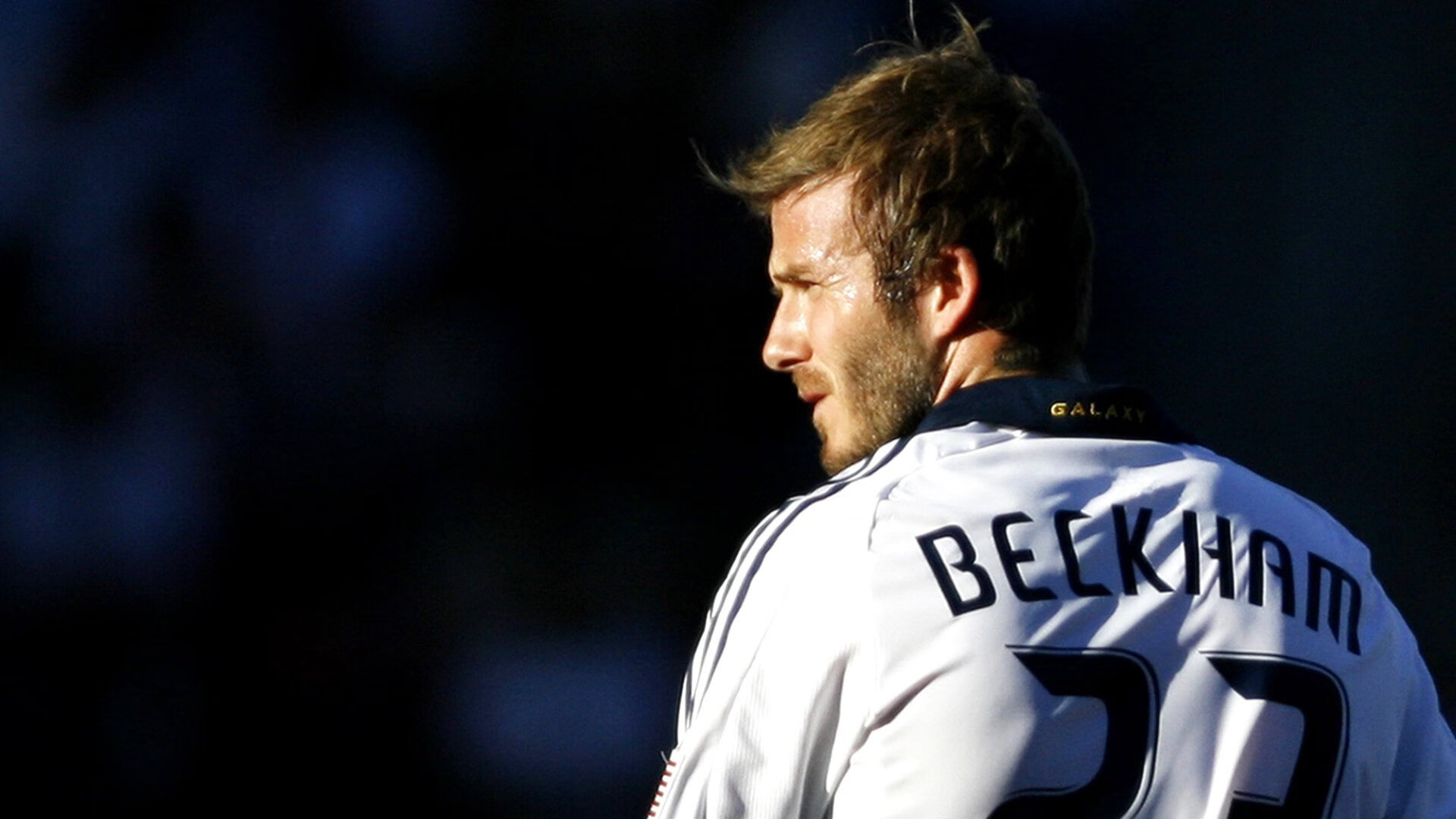 关键封盖：李磊封堵对手最后一投，稳住胜局！